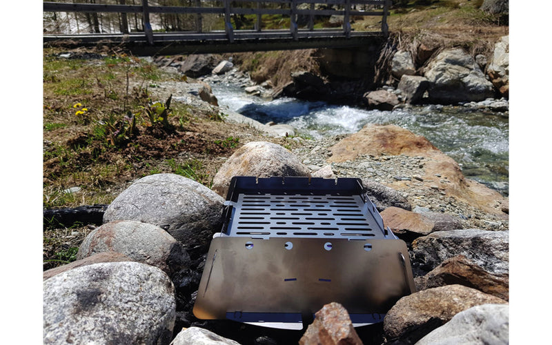 https://www.freizeitschmiede.com/images/camping/gasgrill/picoli-steckgrill-3.jpg