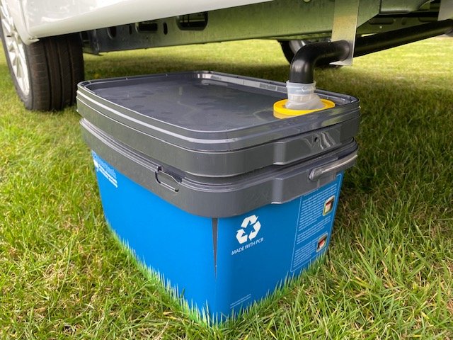 Smarttank Abwassertank mit Filter und Überlauf Grauwassertank Schmutzwassertank Auffang